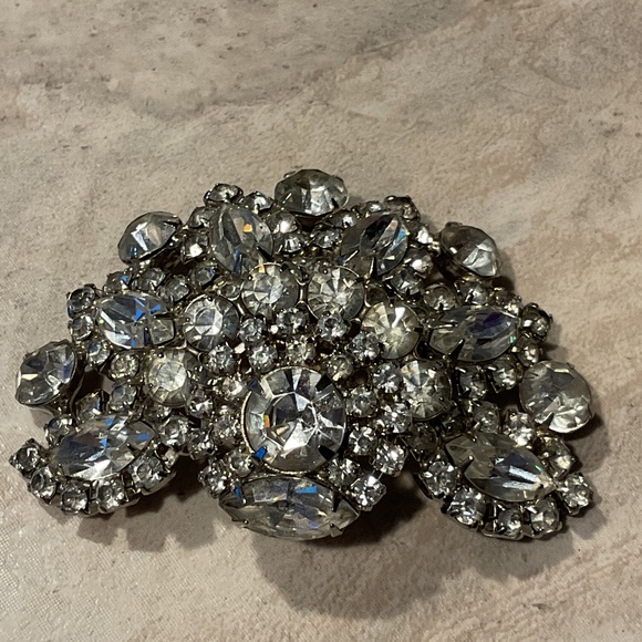 CCO Garne Rhinestone Brooch silvertone signed 3” across vintage - Picture 2 of 11